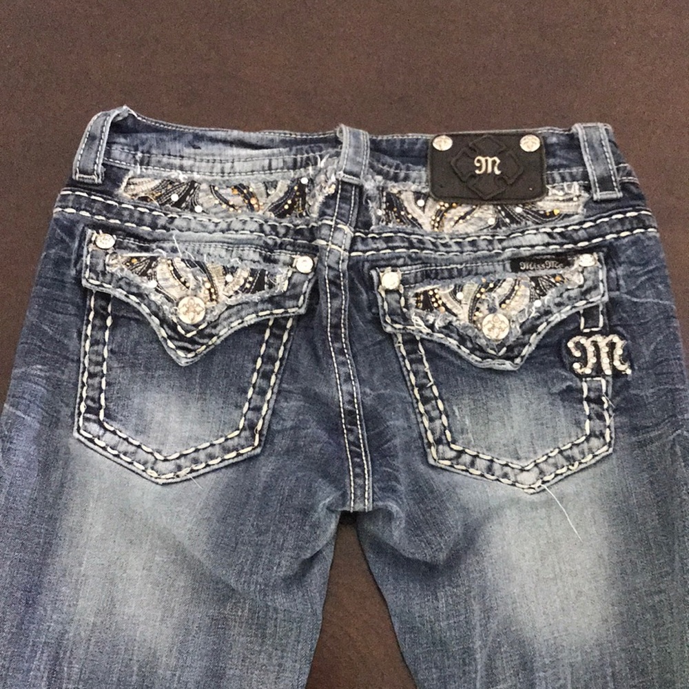 Miss Me Jeans - Picture 1 of 3